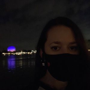 Meet your Posher, Alivia